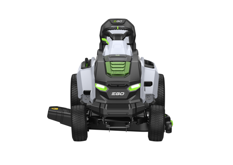 TR4200E EGOEU TRACTOR ON WHITE 02